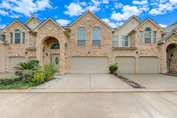 7611 S Linpar Court, Houston, TX 77040
