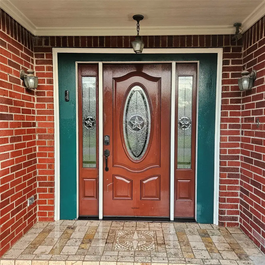 7914 Ocean Drive, Beach City, TX 77523 - #2