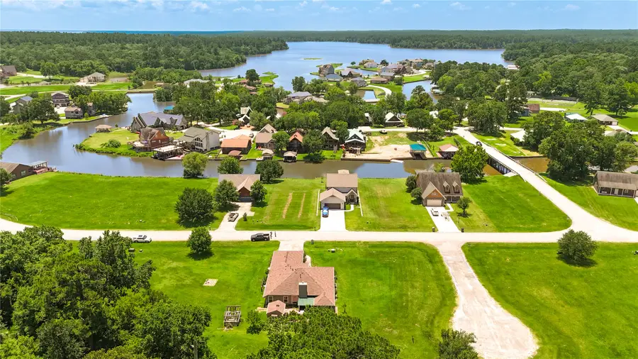 37 Wildwood Lake Drive, Huntsville, TX 77340 - #3