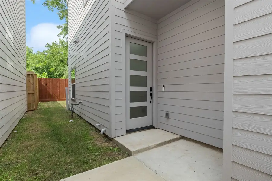 890 Paul Quinn St, Houston, TX 77091 - #2
