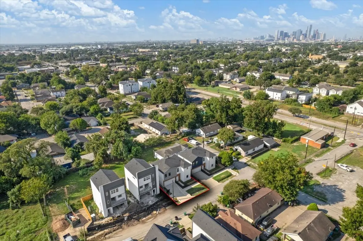 5604 Mulvey Street, Houston, TX 77020 - #1