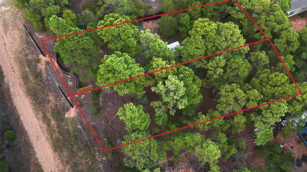 126  & 127 Grand Canyon, Bastrop, TX 78602