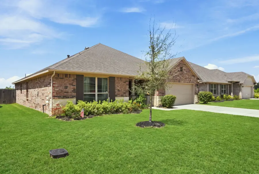 40132 Spyglass Hill Drive, Cleveland, TX 77327 - #2