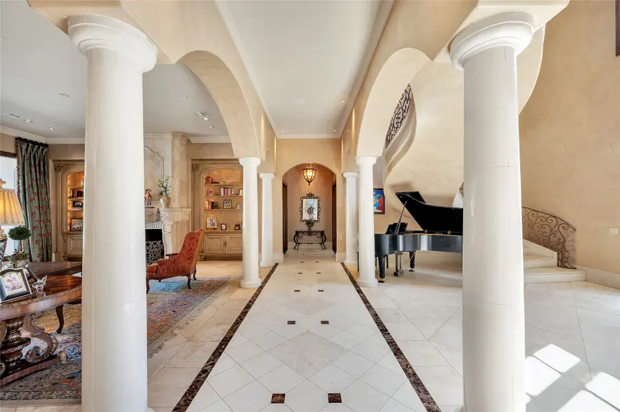 5530 Tilbury Drive, Houston, TX 77056 - Image #3