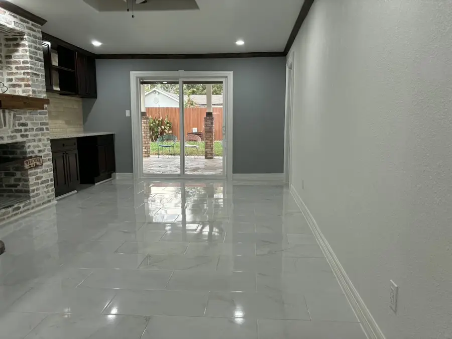 7718 Breezeway Street, Houston, TX 77040 - Image #2