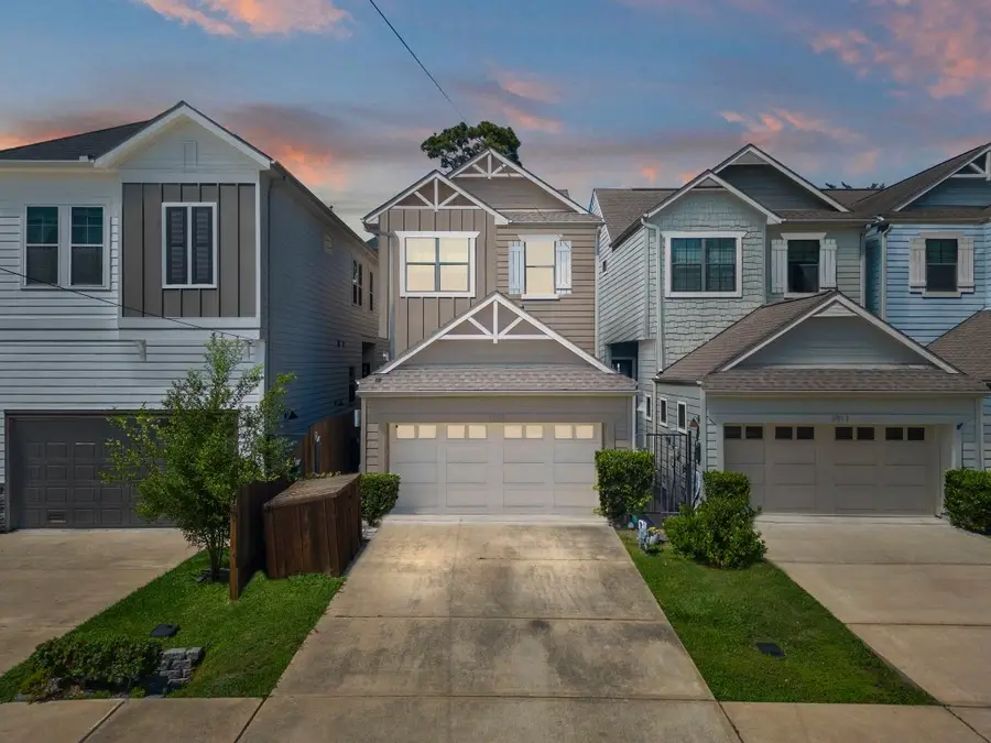 1913 W 15th Street, Houston, TX 77008 - #2