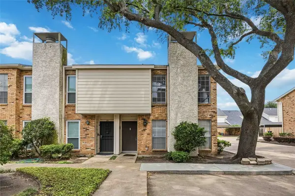 6201 Beverlyhill Street #30, Houston, TX 77057