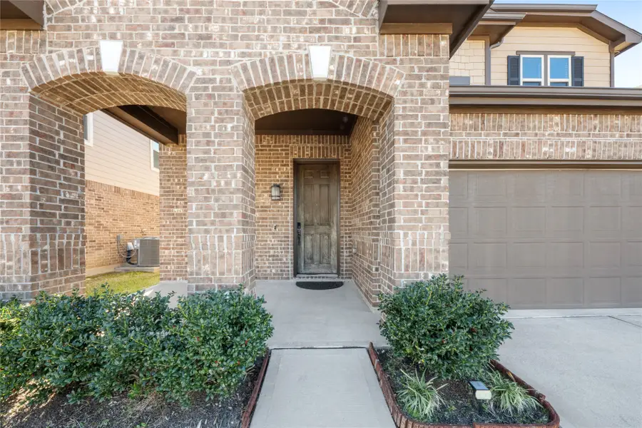 14619 Lofty Cedar Drive, Houston, TX 77068 - Image #2
