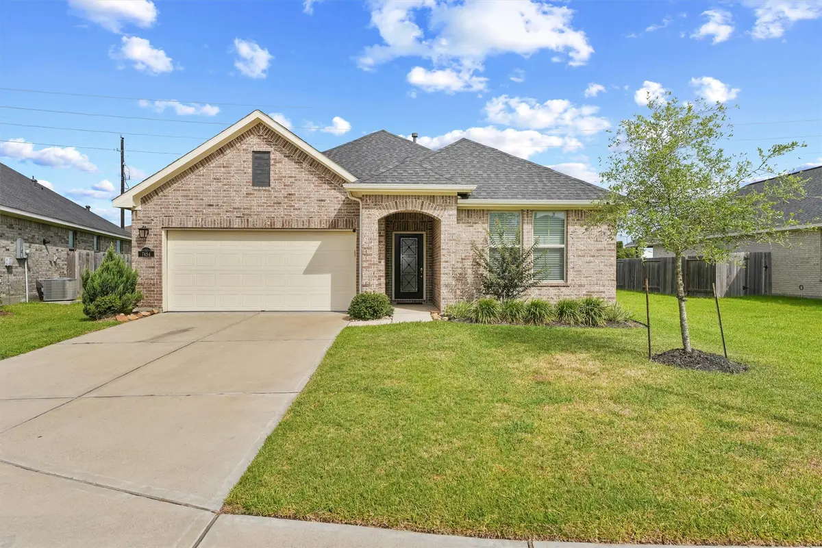 7454 French Quarter Court, Fulshear, TX 77441 - Image #1