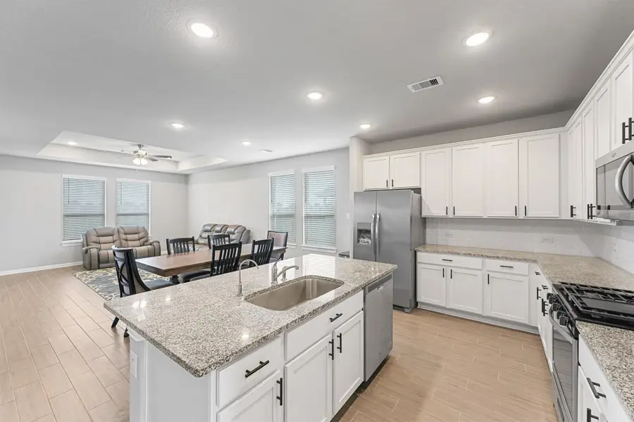 7454 French Quarter Court, Fulshear, TX 77441 - Image #3