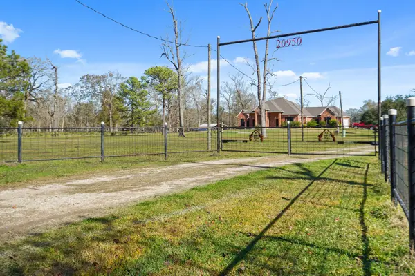 20950 Shady Lane, Crosby, TX 77532