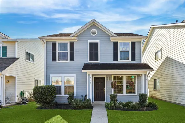 9738 Farrell Drive, Houston, TX 77070