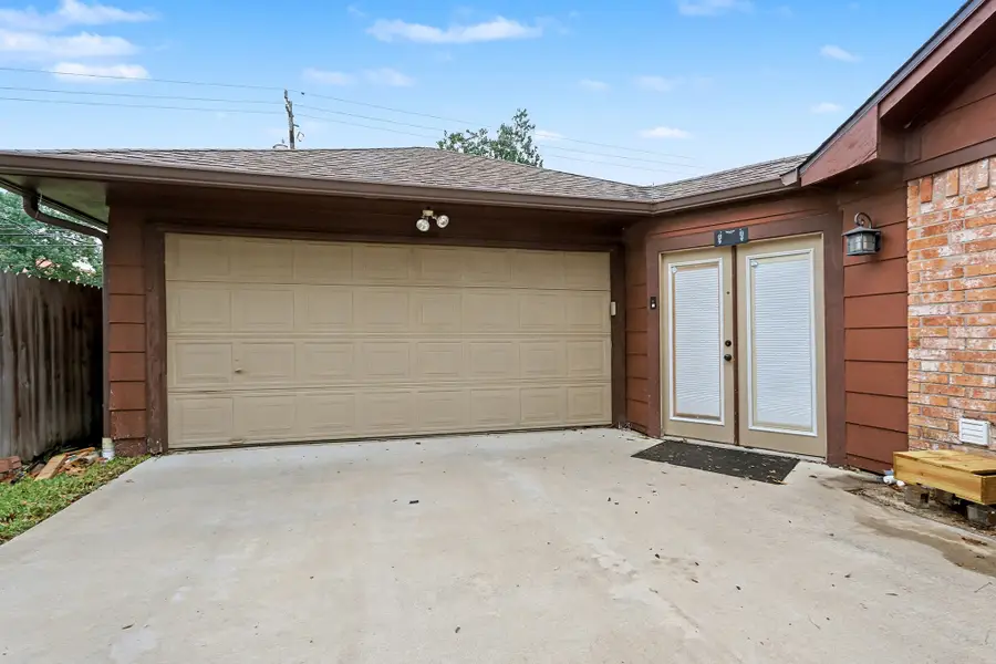 803 Whitecap Drive, El Lago, TX 77586 - Image #3