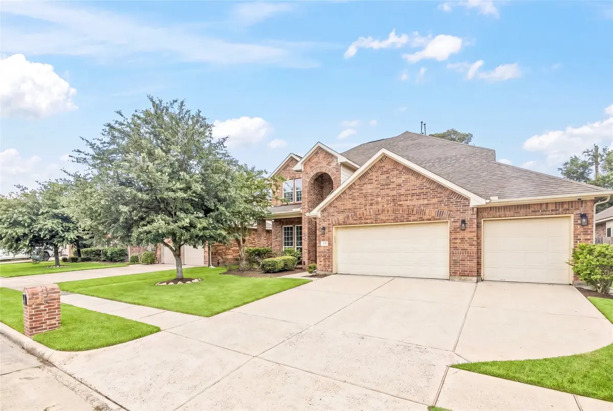 219 Myrtle Drive, Baytown, TX 77520 - #1