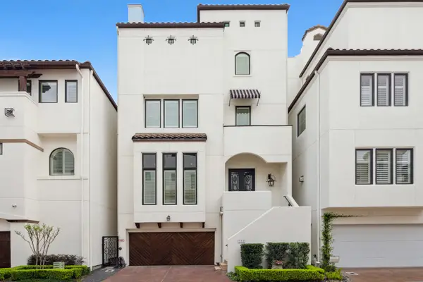 114 Calle Catalina Place, Houston, TX 77007