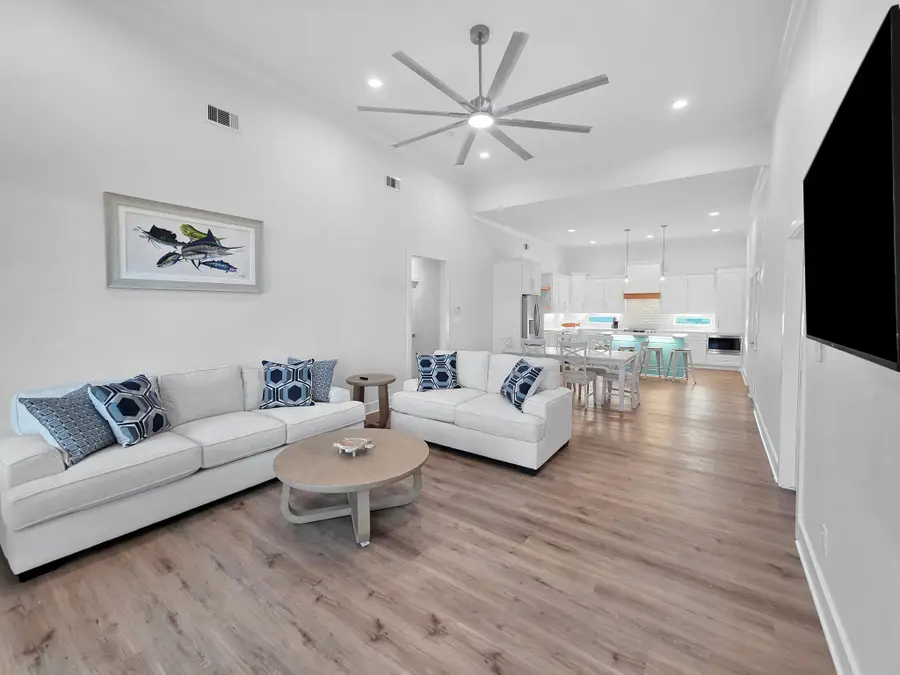 1221 Gulf Road, Crystal Beach, TX 77650 - Image #3