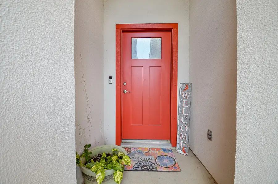 13305 Lago Acero Lane, La Marque, TX 77568 - Image #2