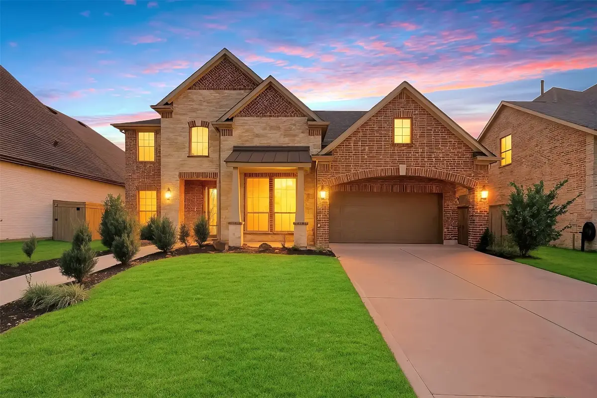 8915 Forest Side Drive, Missouri City, TX 77459 - Image #1