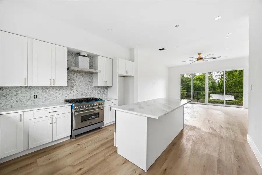 1034 W 17th Street #B, Houston, TX 77008 - #2