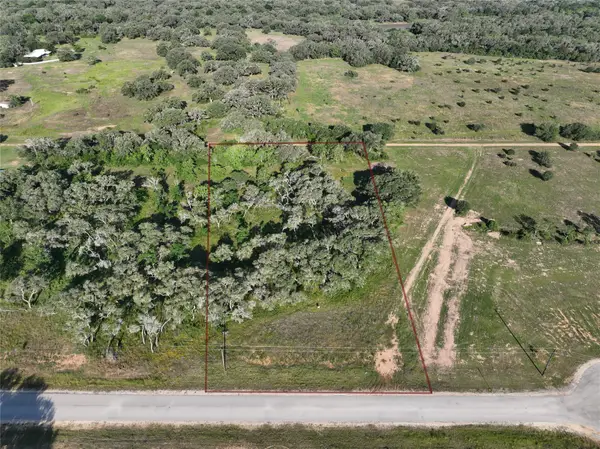 785 Gadwall Lane, Columbus, TX 78934