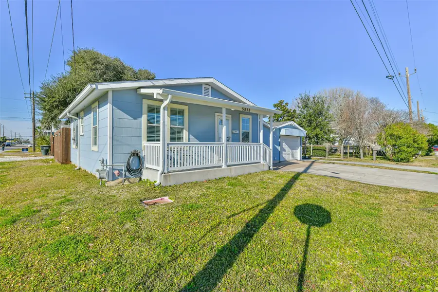 5828 Avenue T, Galveston, TX 77551 - Image #2
