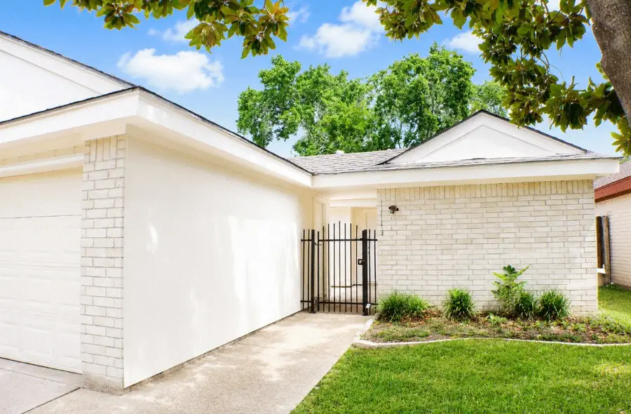 11118 High Star Drive, Houston, TX 77072 - #2