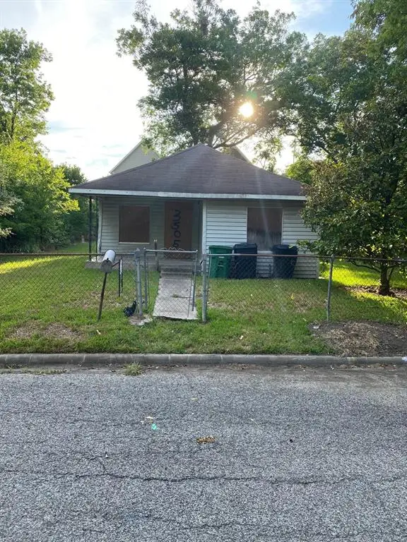3505 Delhi Street, Houston, TX 77022 - #1