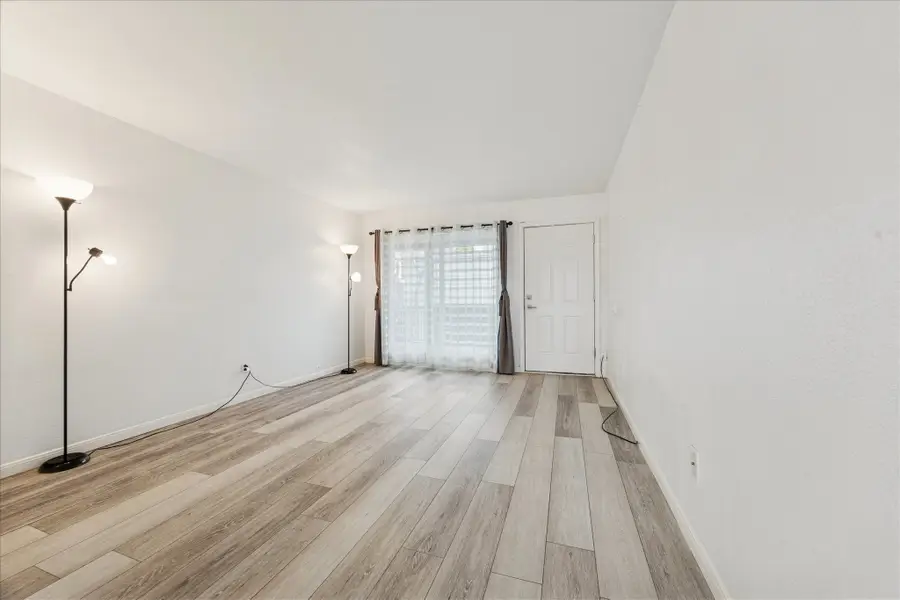 4450 Sherwood Lane #8, Houston, TX 77092 - #3