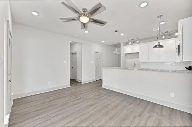 5025 Mallow Street #A and B, Houston, TX 77033 - #2