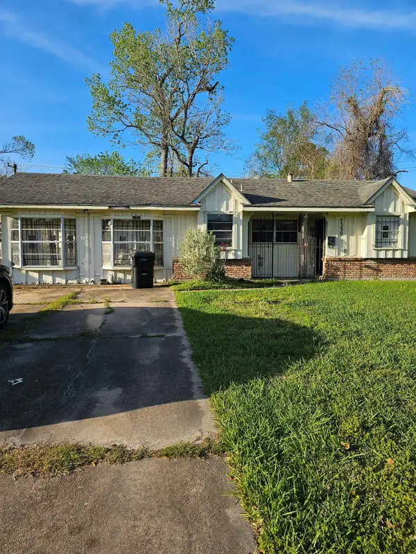 7329 Gleason Road, Houston, TX 77016