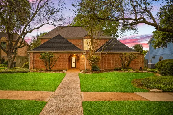 11619 Cherryknoll Drive, Houston, TX 77077