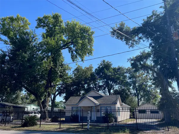 5721 Breen Drive, Houston, TX 77086