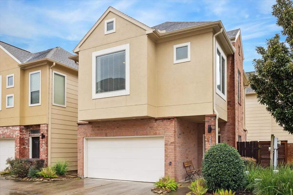 3825 Centerplaza Drive, Houston, TX 77007 - Image #1