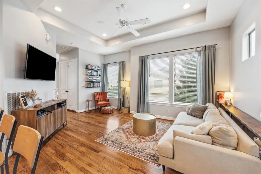 3825 Centerplaza Drive, Houston, TX 77007 - Image #3