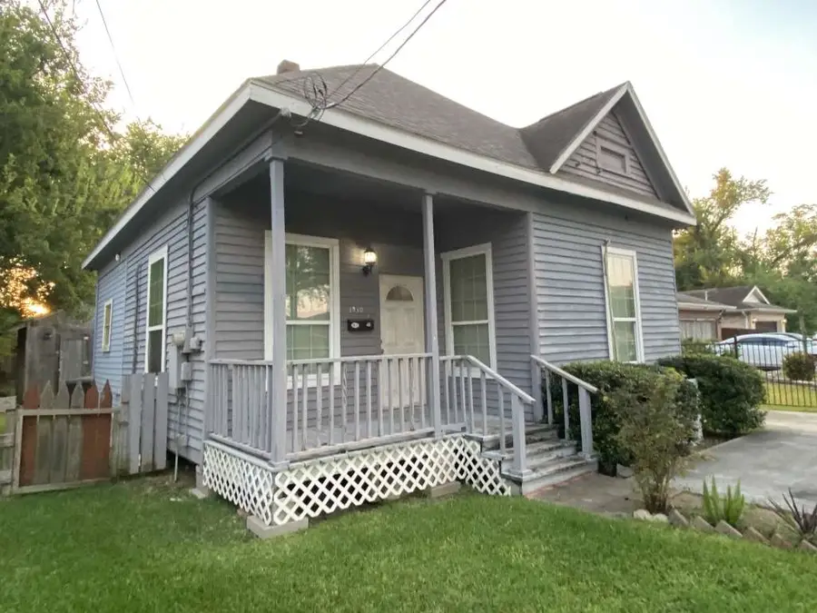 1910 Worms Street, Houston, TX 77020 - Image #2