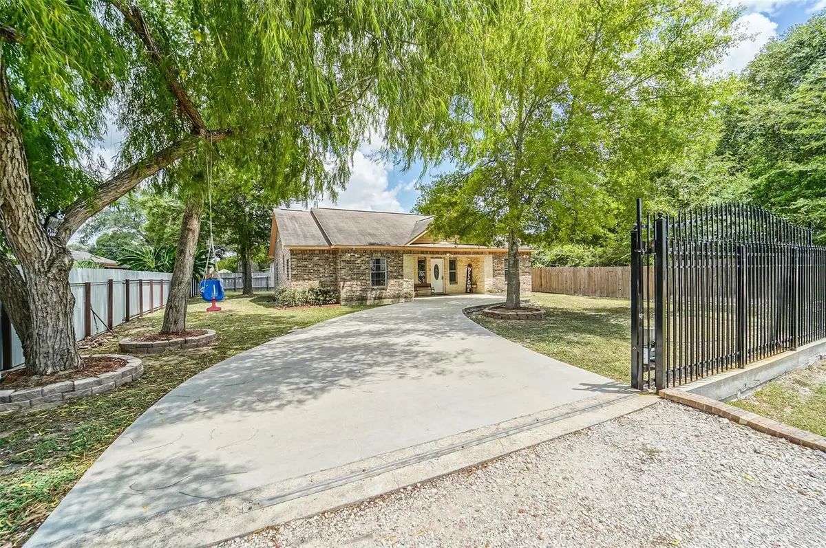 523 Renfro Burford Road, Fresno, TX 77545 - #1