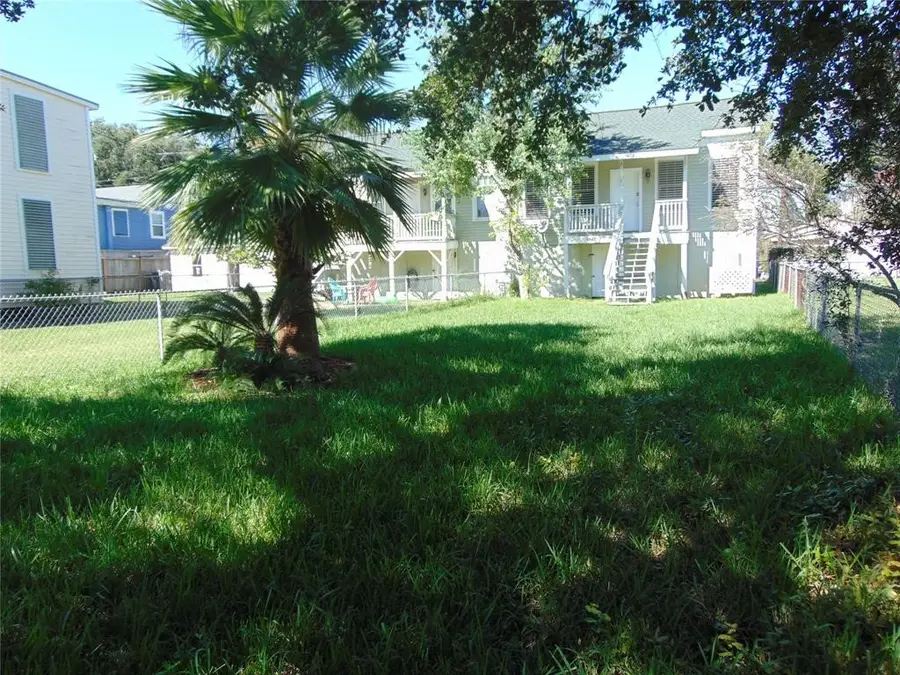 3712 Avenue O, Galveston, TX 77550 - #3