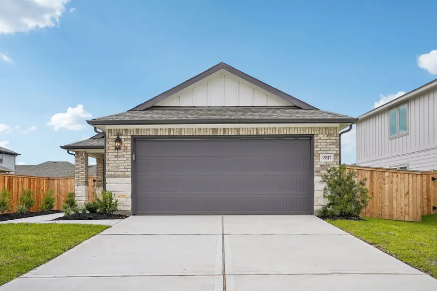 29210 Farmhouse Estates Drive, Waller, TX 77484 - Image #2