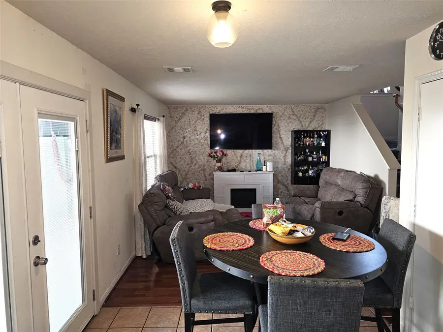 9118 Iron Springs Drive, Houston, TX 77034 - #3