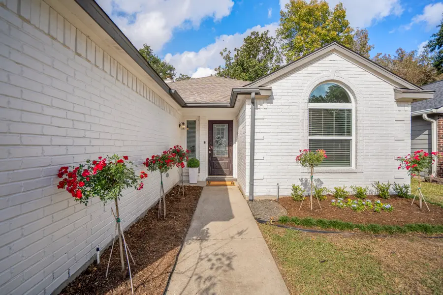 589 Mosswood Drive, Conroe, TX 77302 - Image #3