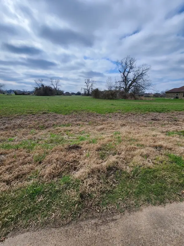 1549 Quarter Horse Trail, Angleton, TX 77515
