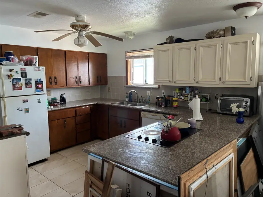 16610 Jamaica Inn Road, Jamaica Beach, TX 77554 - #2