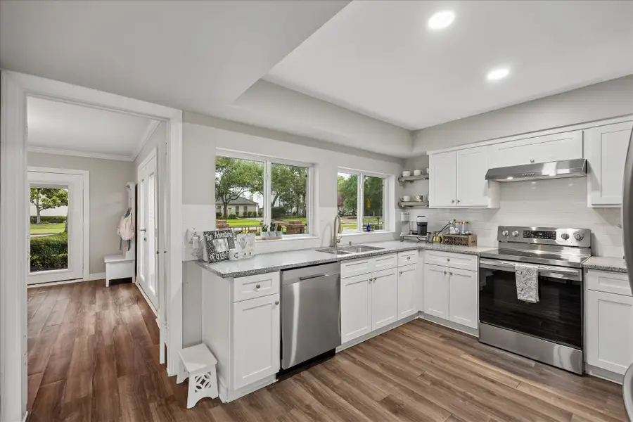 3012 Country Club Drive, Pearland, TX 77581 - #3