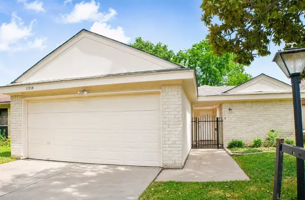 11118 High Star Drive, Houston, TX 77072