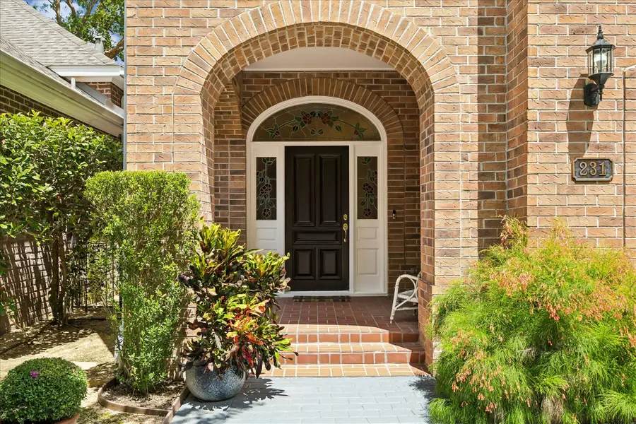 231 Sugarberry Circle, Houston, TX 77024 - #2