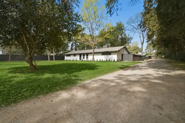 700 W Dogwood Street, Woodville, TX 75979