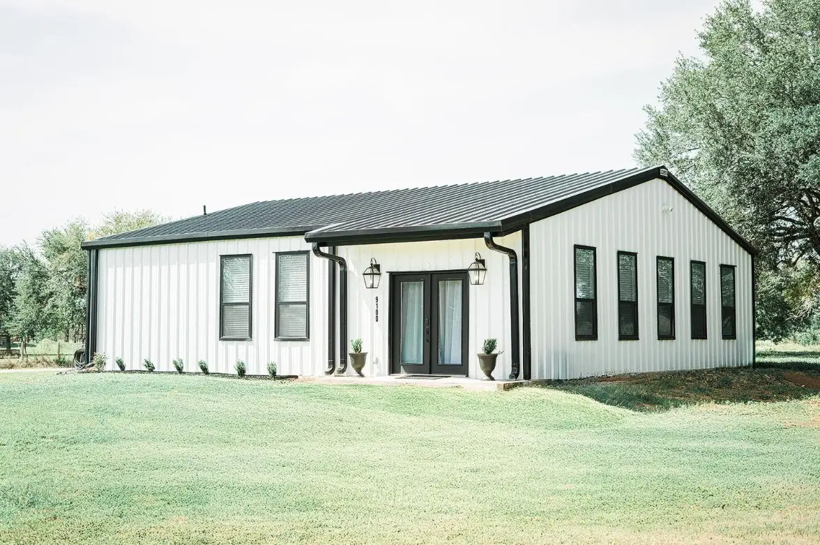 9100 Delesandri Drive, Hitchcock, TX 77563 - #1