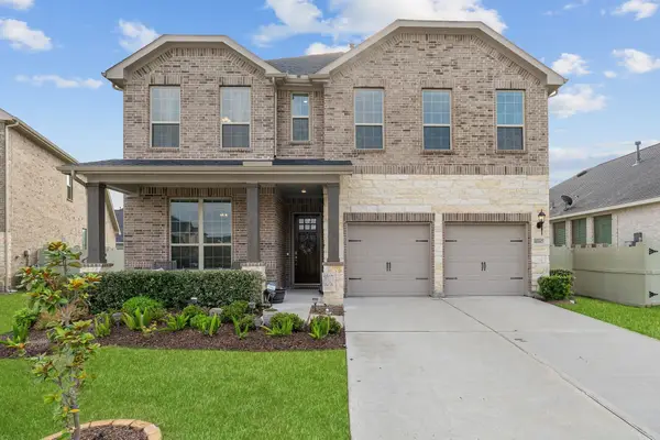 10267 Bayou Oaks Drive, Conroe, TX 77385