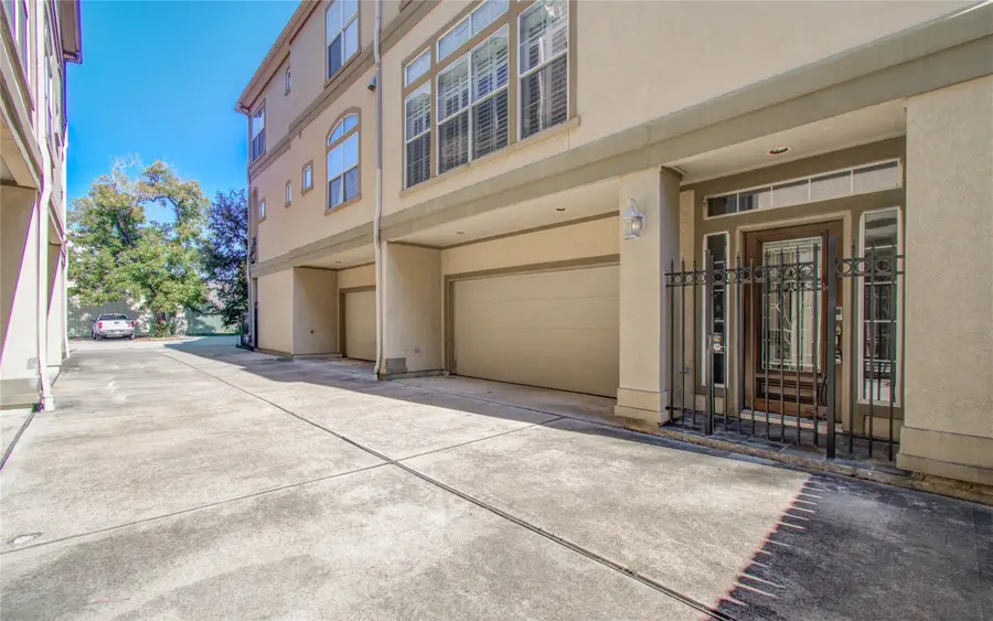 4613 Floyd Street, Houston, TX 77007 - #3