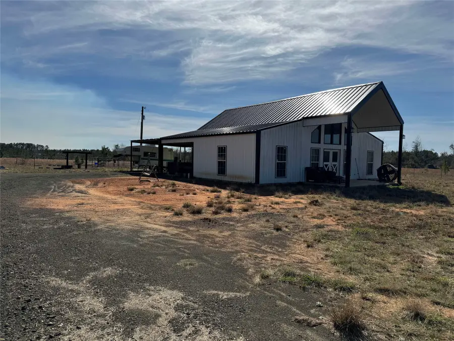 6932 State Highway 103 E, Bronson, TX 75930 - #2